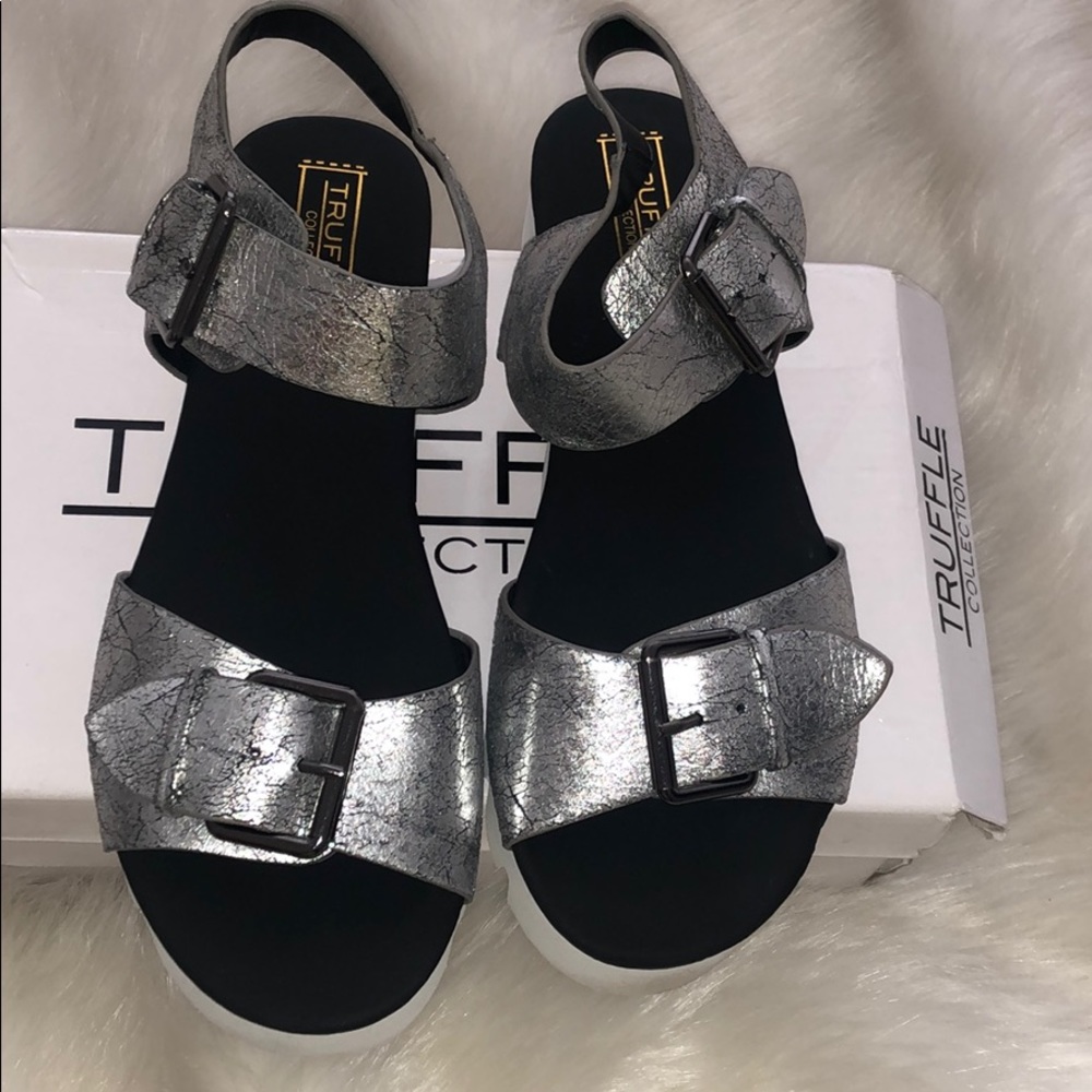 Truffle Collection Platform Sandals - Picture 4 of 4